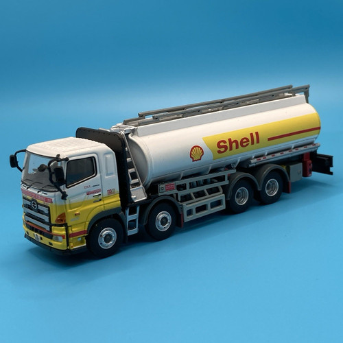 Tiny shell oil tanker - 1:76,