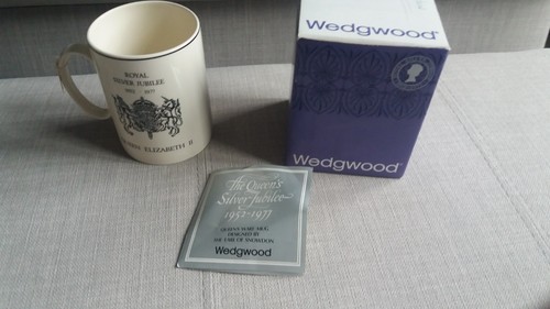 Wedgwood pint mug to - -,