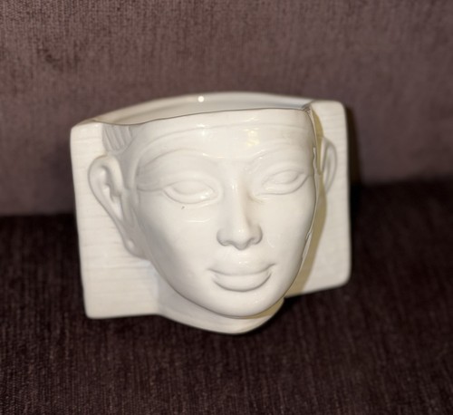 Egyptian pharaoh ceramic - egyptian/pharaoh,