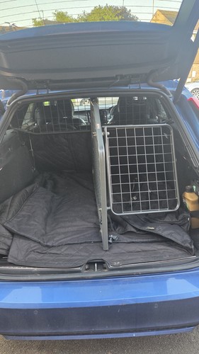 Volvo v90 travall dog guard - volvo,