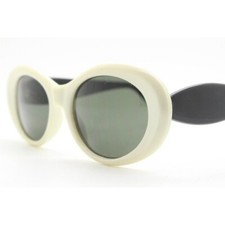 80s vintage round sunglasses. White oval bug eye frame with black arms. BNWOT