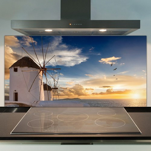 Glass kitchen splashback - glass, tile