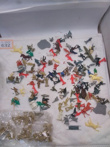 Vintage plastic figures - plastic,