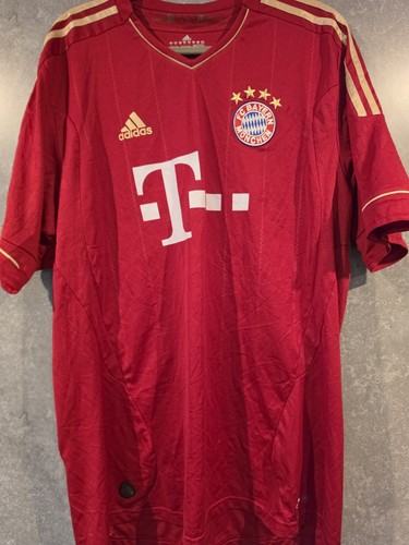 Bayern munich home shirt - 11/13,