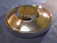 JAGUAR DAIMLER CHROME HUB CAP