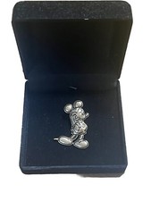 Disney Mickey Mouse Gold Tone Trading Pin 4.5cm