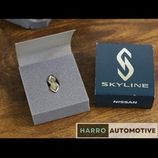 Nissan Skyline Pin S Emblem