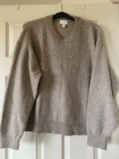 H&M Beige Jumper With Faux Pearls. Size M. Worn Once
