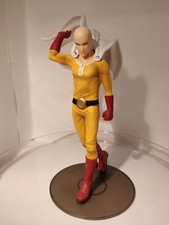 20CM Anime ONE PUNCH-MAN Figure Bald Saitama Tornado Standing Cloak Model