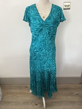 CC Country Casuals Size 14