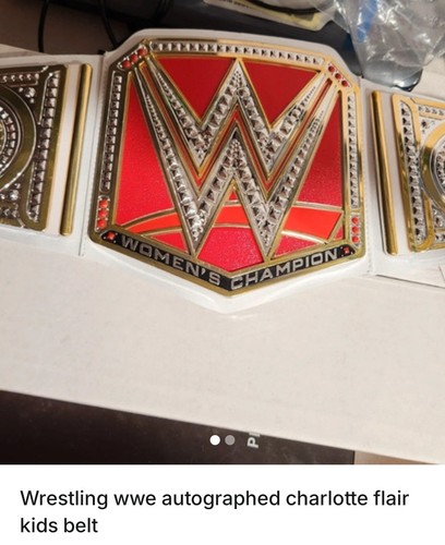 Charlotte flair signed wwe - flair,