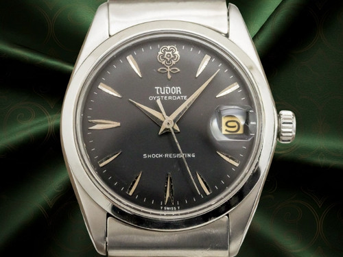 Tudor big rose - rose, oysterdate