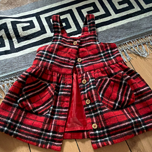 Girls months - 6-9,