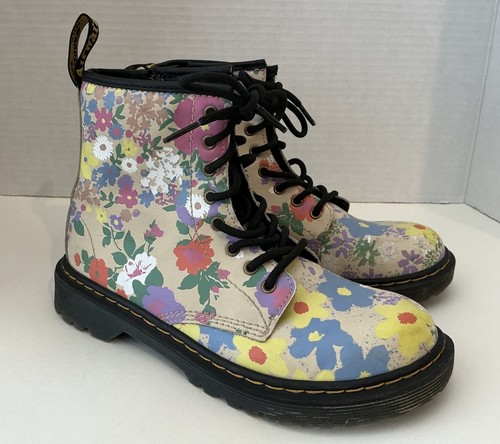 Martens combat boots - boots, sz