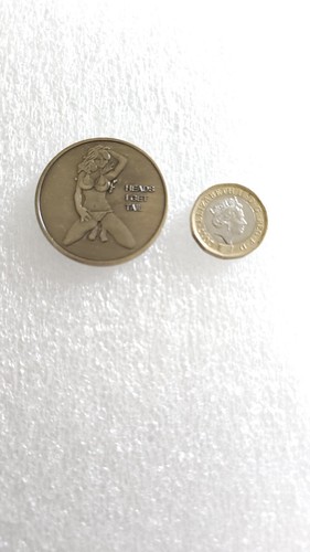 Sexy challenge coin - /golf, ball