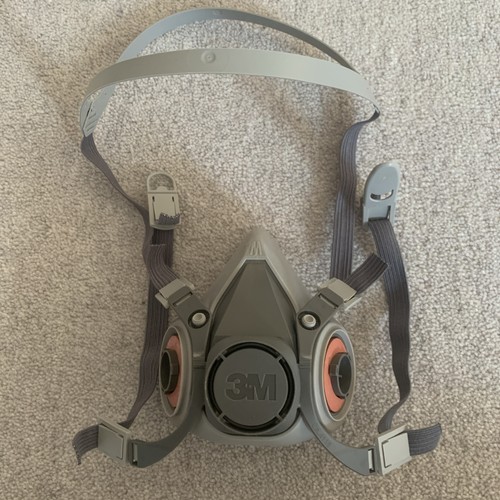 6000 series half respirator - 3m,