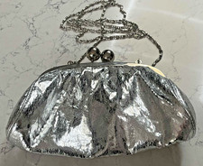Vintage Untold Silve Metallic Evening Cocktail Bag Clutch Shoulder Chain 23x15cm