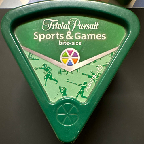 Trivial pursuit sports - trivial,