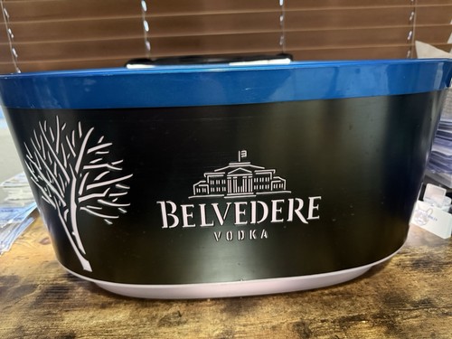 Belvedere vodka large night - belvedere,