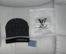 Louis Vuitton Men's LV