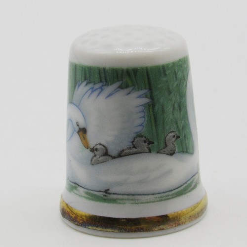 Thimble collectors club - collectors,