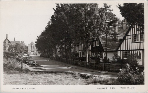 Suffolk postcard thorpeness - suffolk, postcard:thorpeness