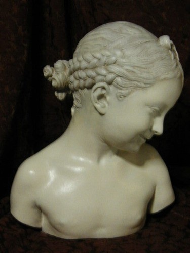 Sculpture girl bust la - girl, "la