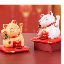 Solar Powered Chinese Maneki