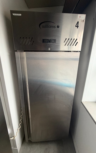 Williams upright single - upright, door