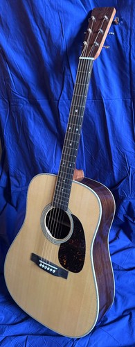 Martin acoustic guitar - martin, d-28