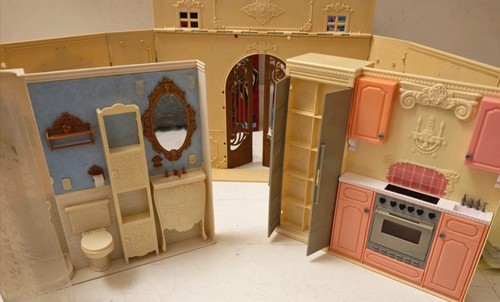 Rare 2008 bratz world house - rare,