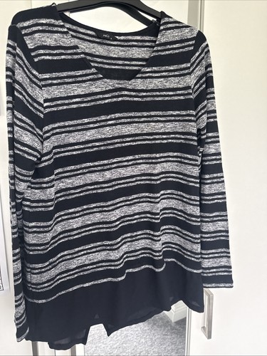 Ladies top size m - ladies, by
