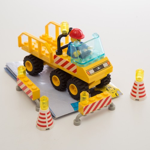 Lego town street sweeper - town:,