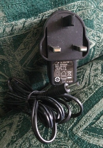 Adaptor model ad050200b - adaptor,