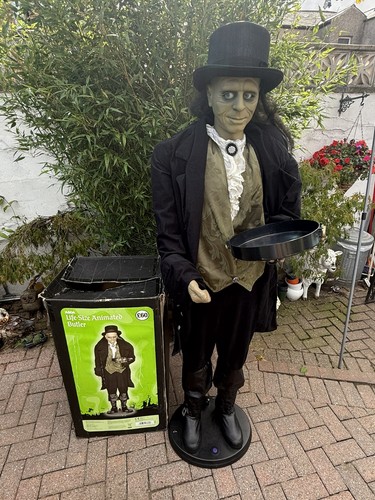 Halloween decoration prop