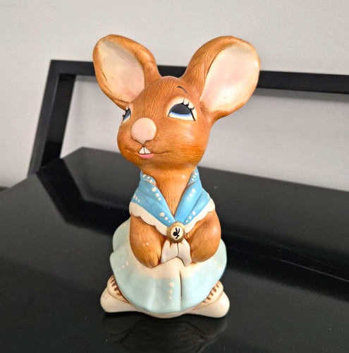 Vintage pendelfin collectable - vintage,
