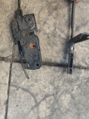 Golf bonnet latch - vw, 09-13
