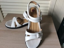 Hotter Cream Leather