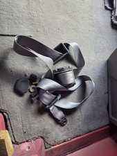 Vw T4 Caravelle mid row drivers side seatbelt