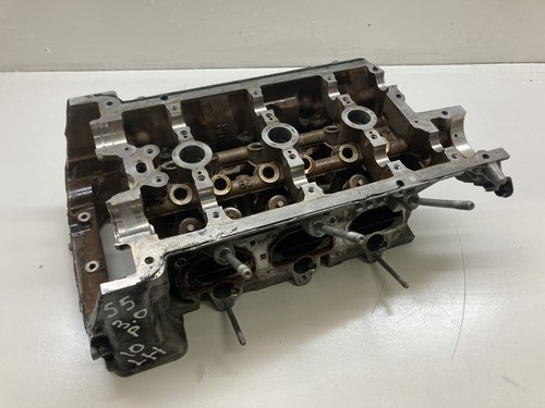 Engine cylinder head - engine, side