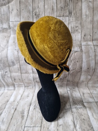 Vintage 1960 yellow - 1960's,