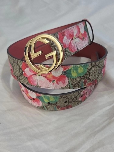 Authentic gucci pink flower - gucci,