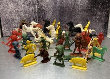 Large Bundle (28)of 1:32