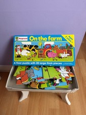 On The Farm 20 piece large floor toy puzzle thick pieces Playground damaged box