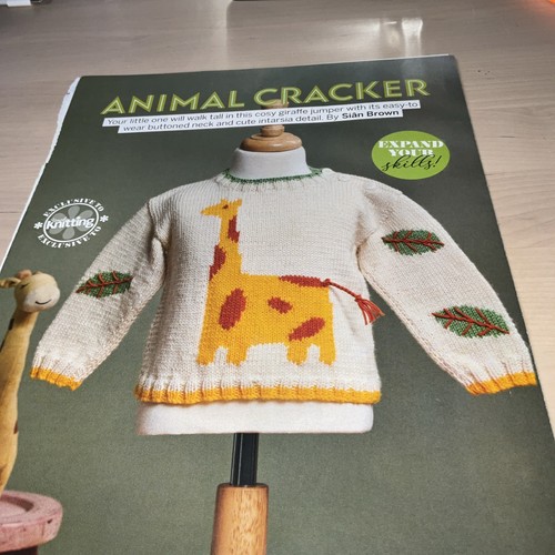Child animal cracker giraffe - animal,