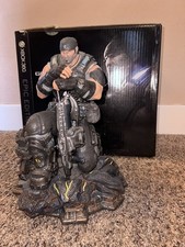 Gears of War 3 Marcus Fenix Collectors Figure Limited Edition Statue. No Game 