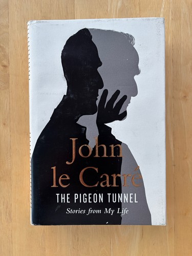 The pigeon tunnel john le - the,