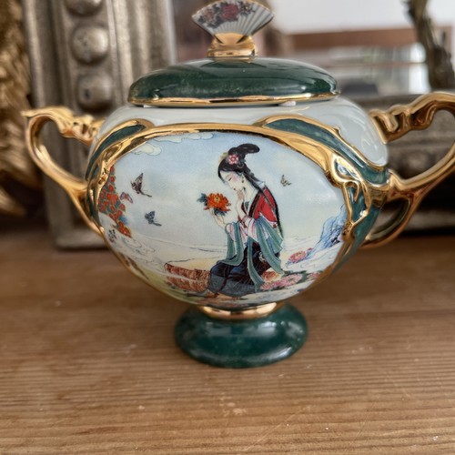 Heirloom porcelain music box - heirloom,