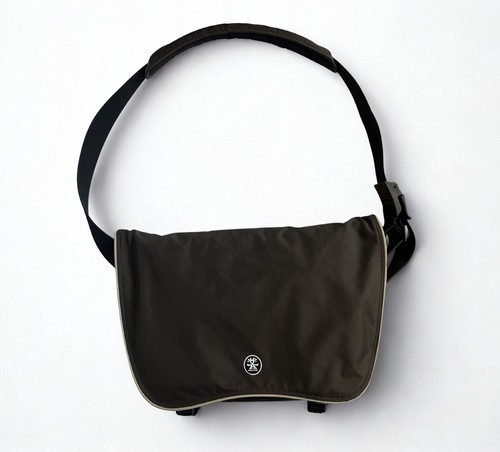 Crumpler messenger bag - crumpler, golden