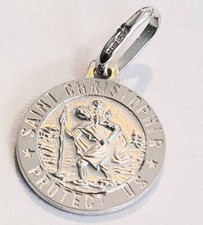 9ct White Solid Gold 12MM X 19MM St Christopher Round Satin Pendant UK Hallmark